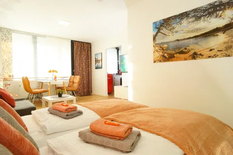 RELAX-ORANGE – Einblicke in die Ferienwohnung, Foto 2