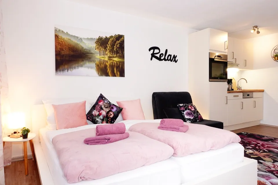 RELAX-ROSÉ: Ferienwohnung mit Pool und Sauna in Scheidegg